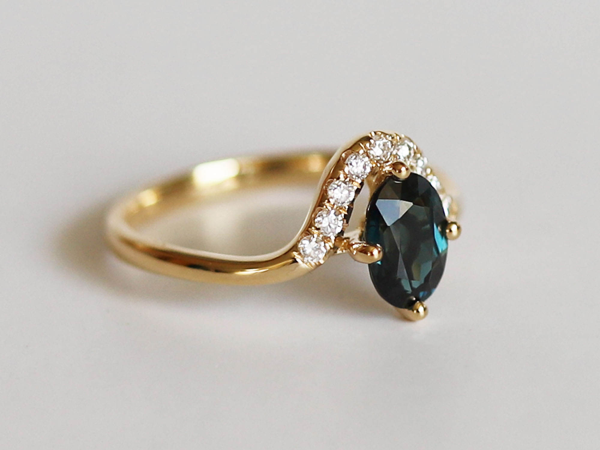 Side view of a Divine Elements Australian sapphire engagement ring